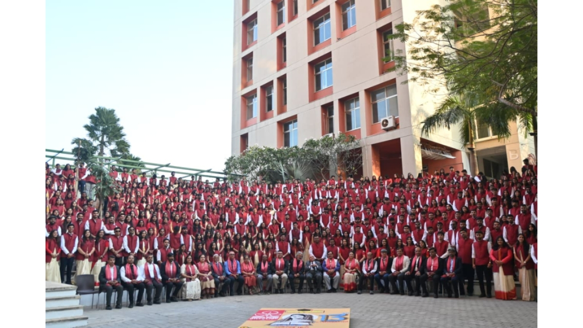 Navrachana University Concludes 13th Convocation with Dr. Radhakant Padhi’s Powerful Call for ‘Why-Driven Learning’ and Commitment to a Developed India